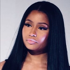 Meet your Posher, Candace